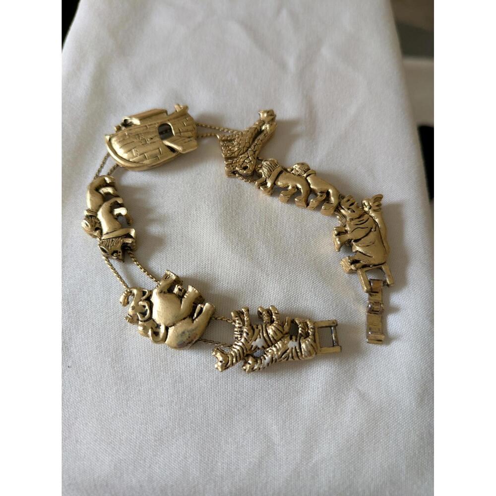 Noah's Ark Animal Charm Bracelet, Gold Tone Animal Figures, Novelty Jewelry